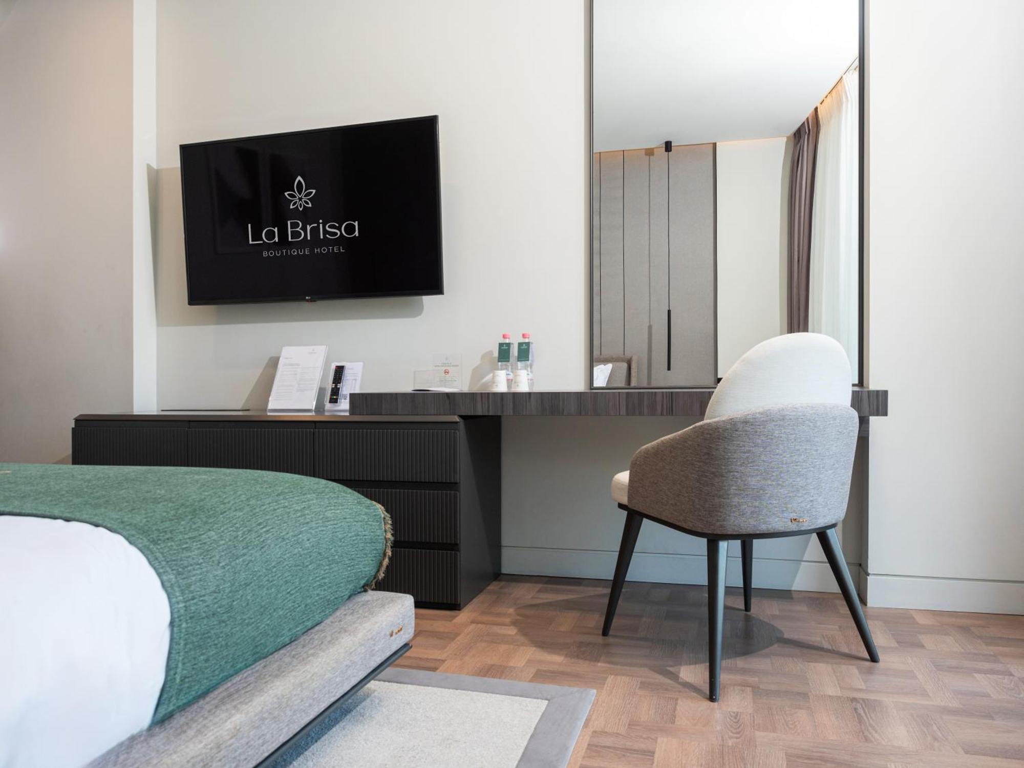 La Brisa Boutique Hotel Dhërmi 外观 照片